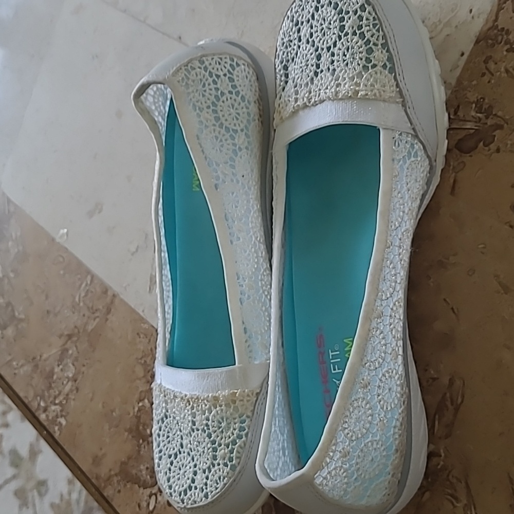 Skechers shoes
